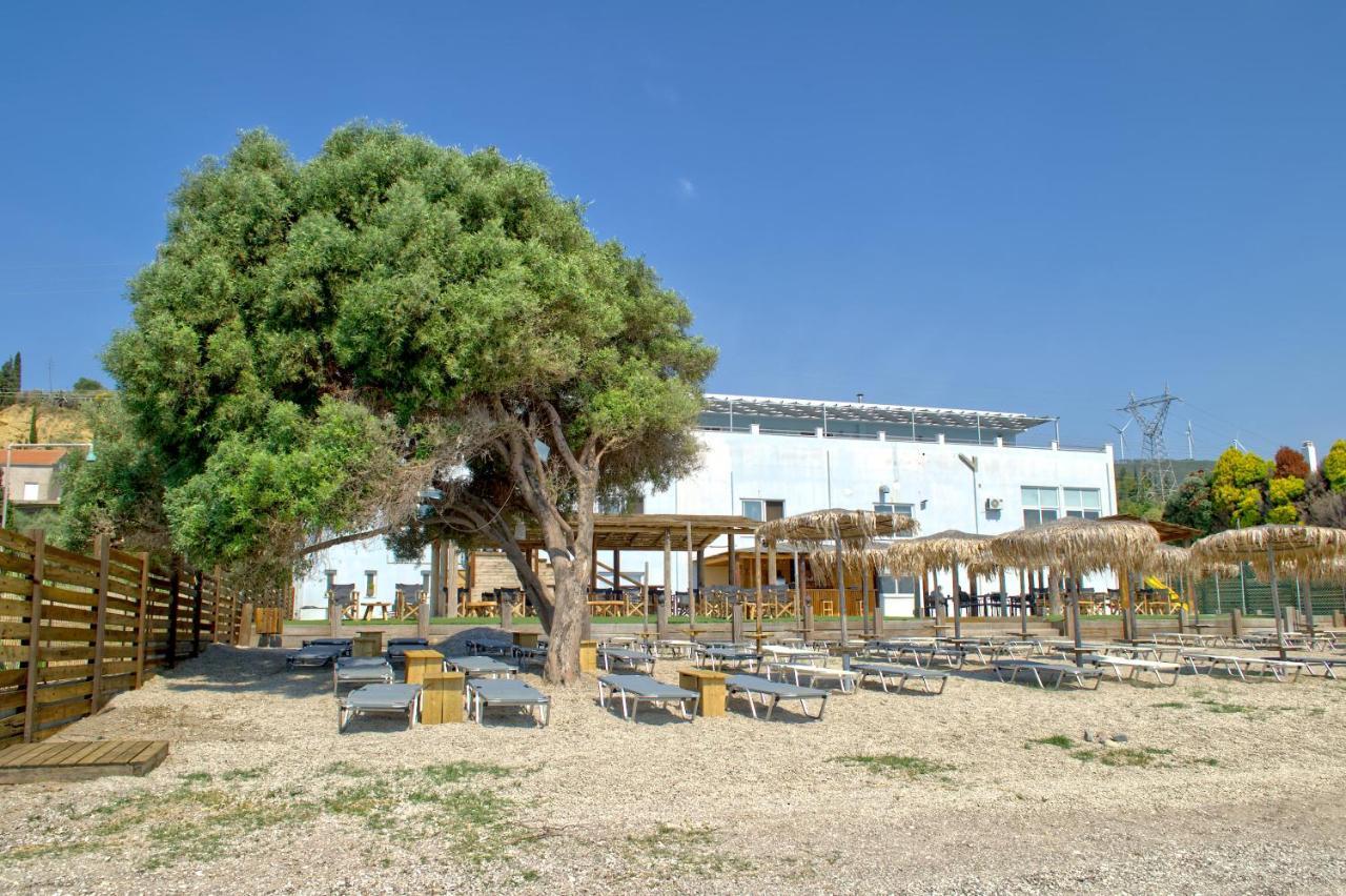 Epipleon Luxury Suites -106- Δωμάτιο 40Τμ Με Βεράντα 45Τμ Μπροστά Στην Θάλασσα 나프팍토스 외부 사진